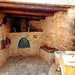 Kapetan Matapas 16th Cen. Tower * أريبوليس
