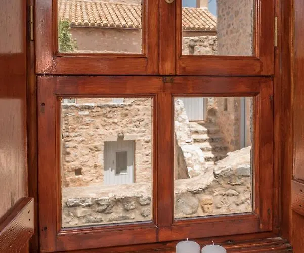 Kapetan Matapas 16th Cen. Tower Villa Areopoli