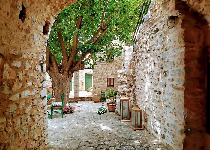Kapetan Matapas 16th Cen. Tower Areopoli