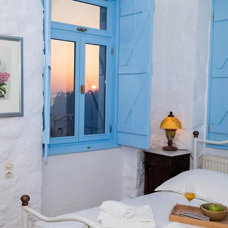 Kapetan Matapas 16th Cen. Tower Villa Areópoli