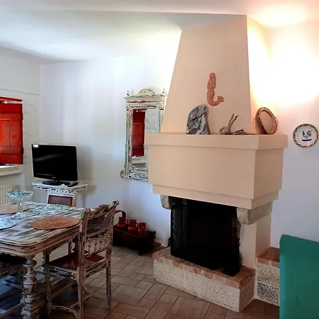 Kapetan Matapas 16th Cen. Tower Areópoli