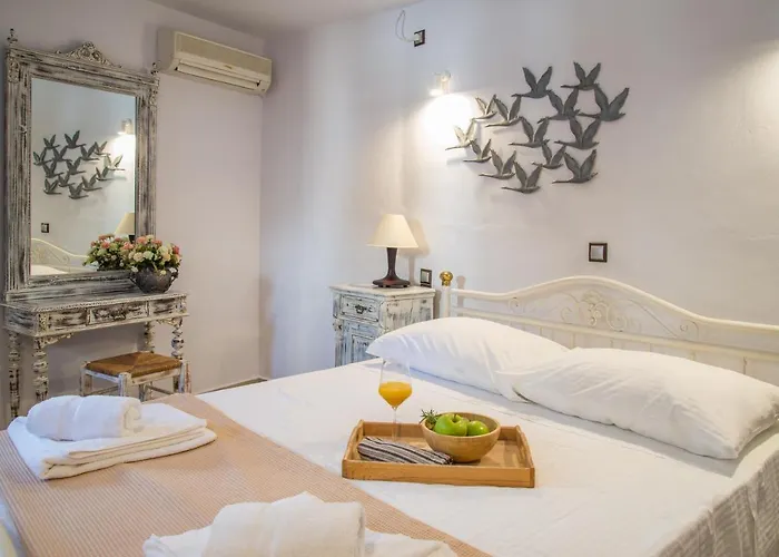 Kapetan Matapas 16th Cen. Tower * Areopoli