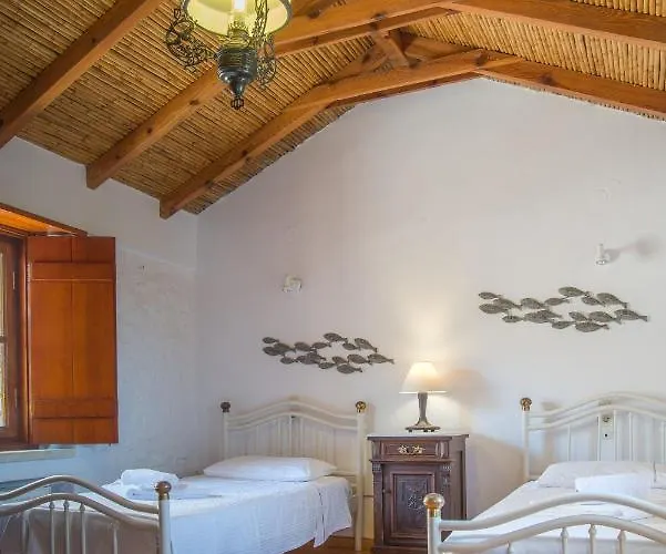 Kapetan Matapas 16th Cen. Tower Areopoli