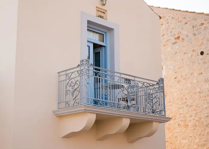 Kapetan Matapas 16th Cen. Tower Areopoli