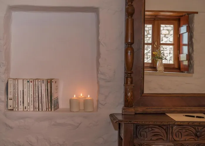 Kapetan Matapas 16th Cen. Tower Vila