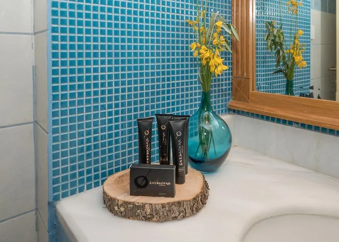 Villa Kapetan Matapas 16th Cen. Tower *