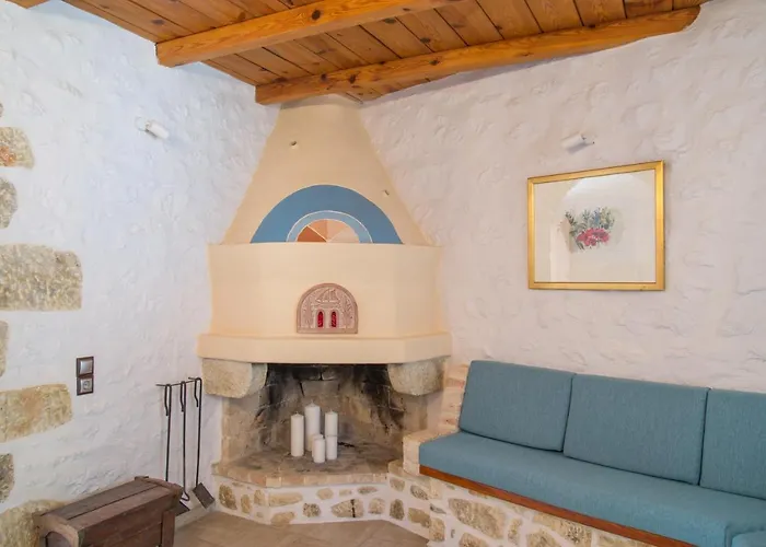 Villa Kapetan Matapas 16th Cen. Tower Areopoli