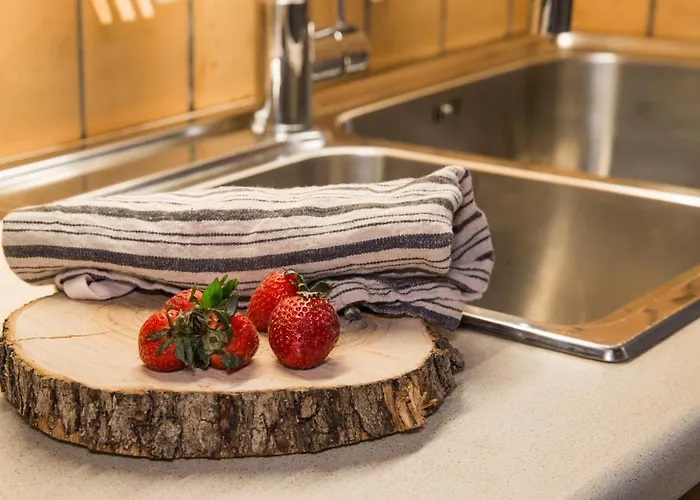 Kapetan Matapas 16th Cen. Tower Villa *